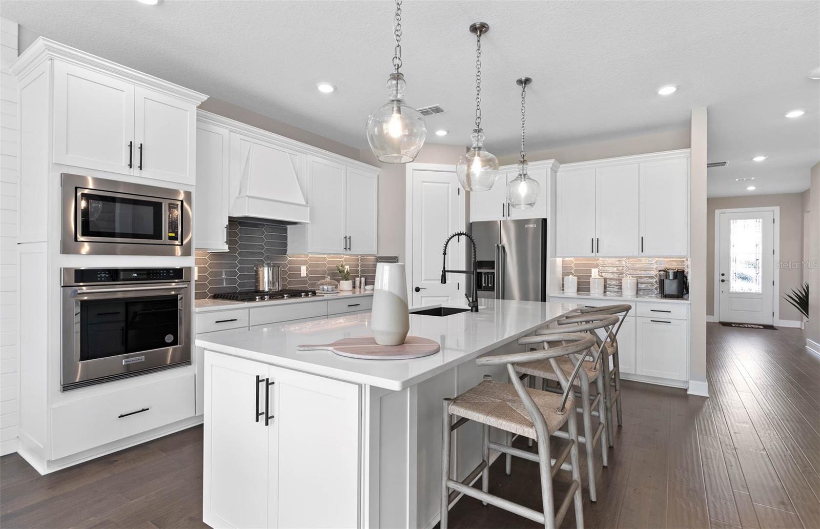 WILLOW RIDGE - Residential