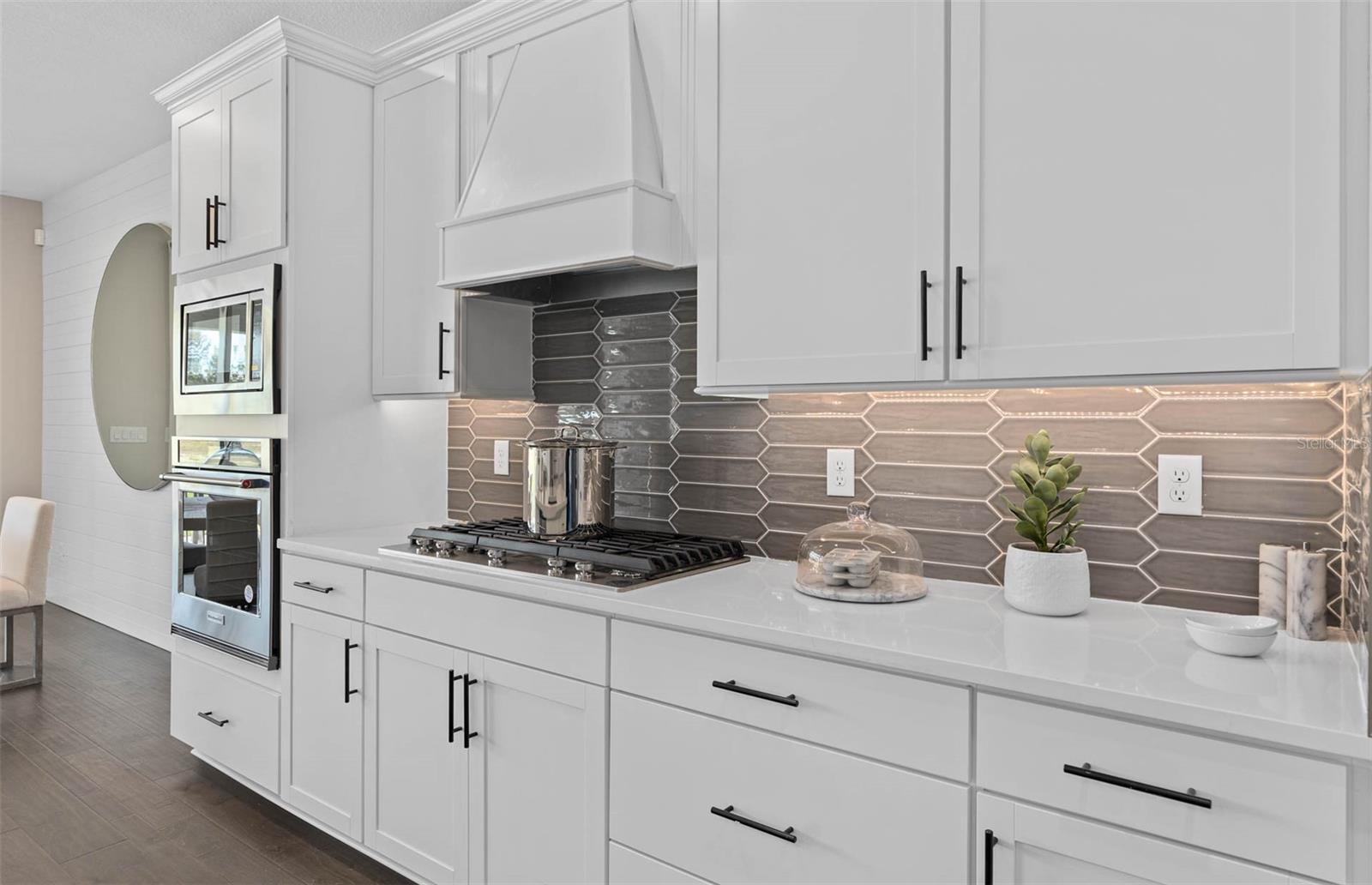 WILLOW RIDGE - Residential