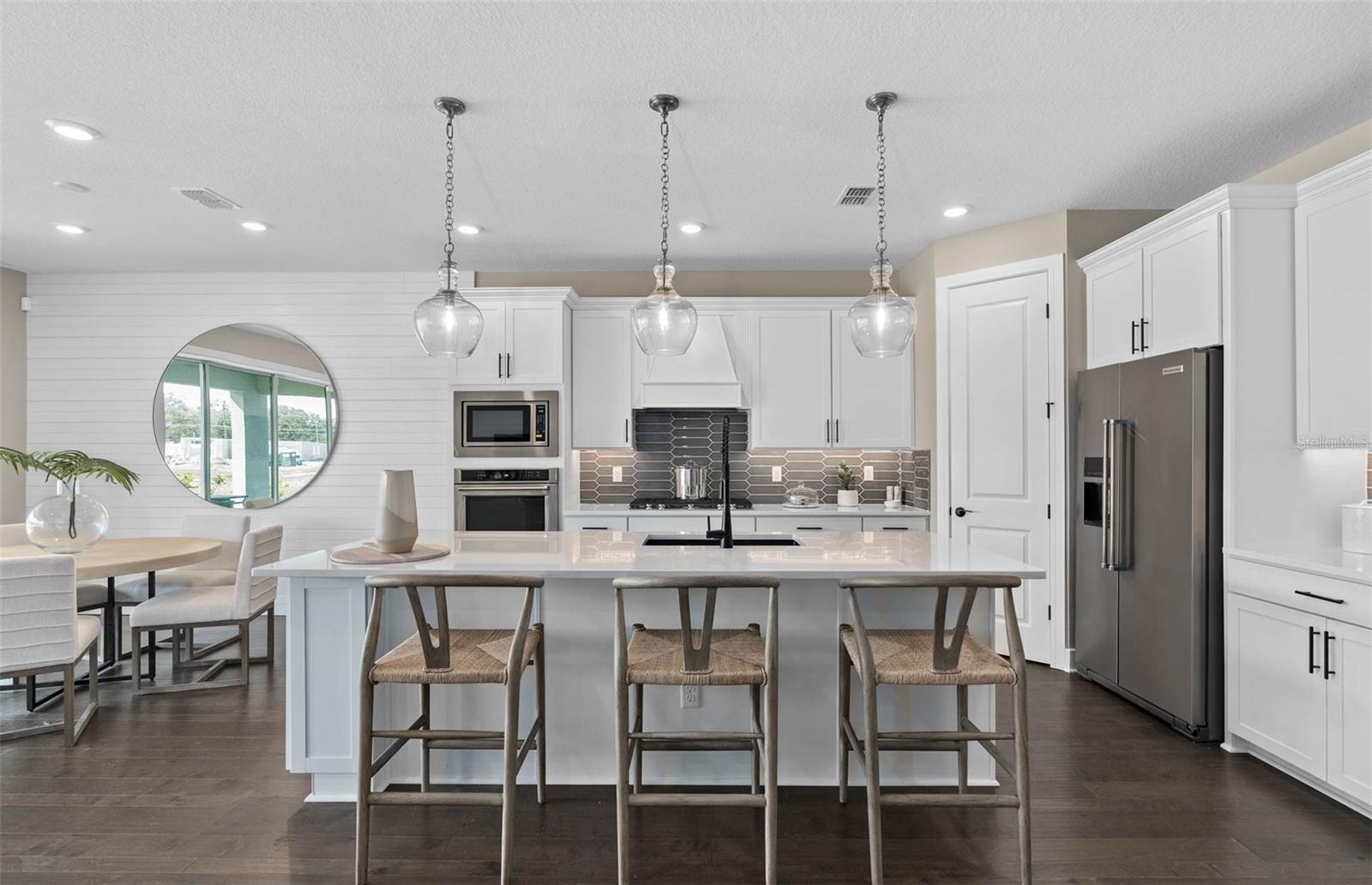WILLOW RIDGE - Residential