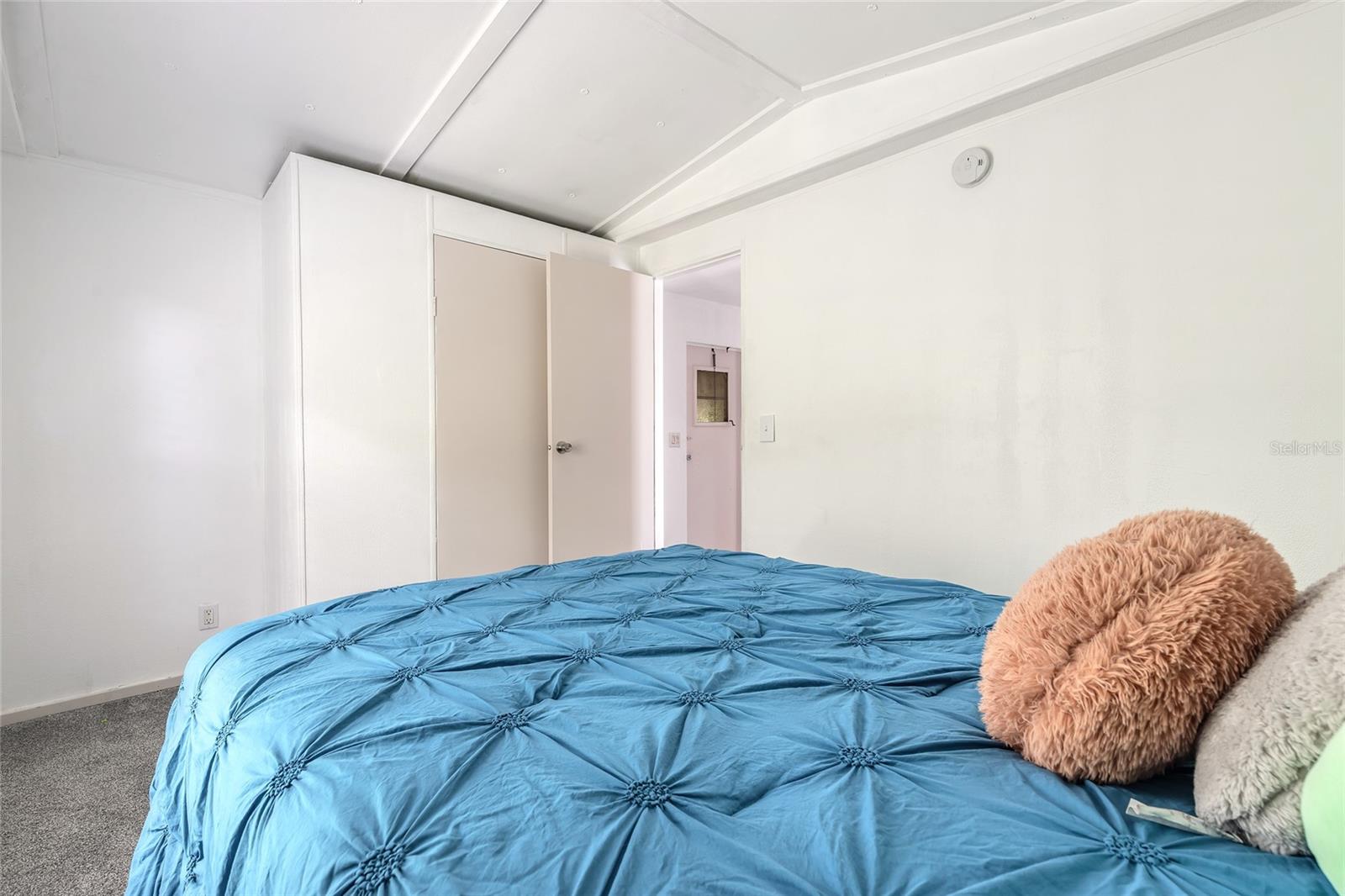 SOUTH WATERFRONT PARK - Residential