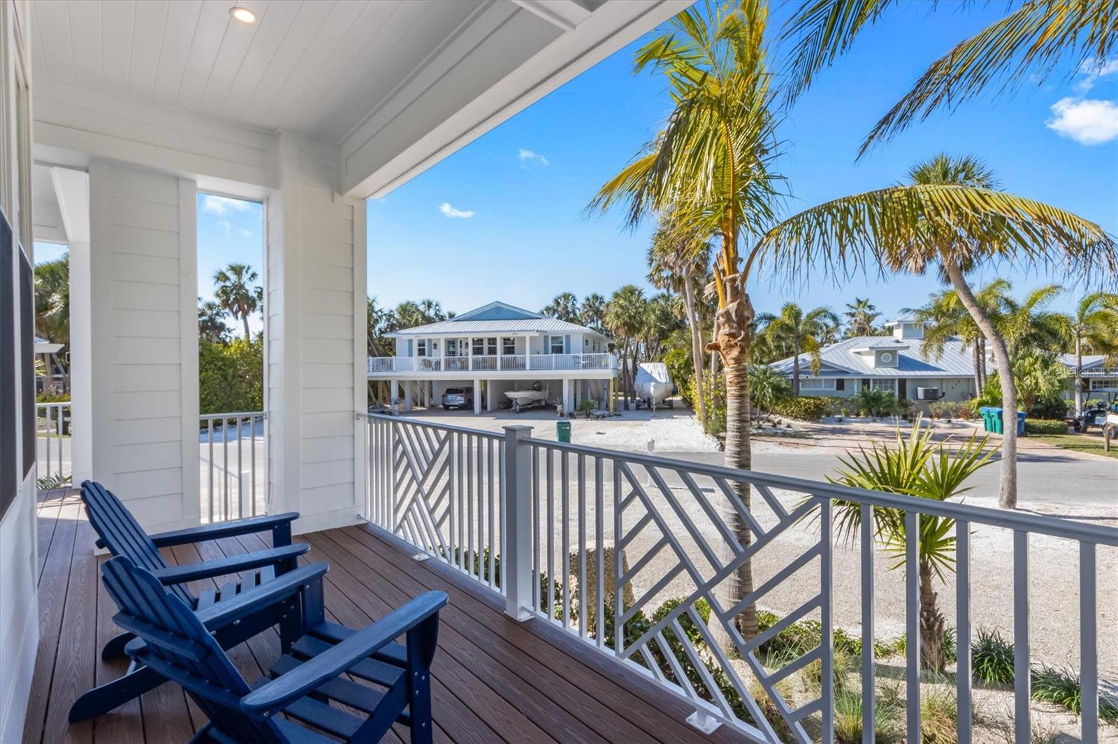 ISLAND RETREATS - Residential