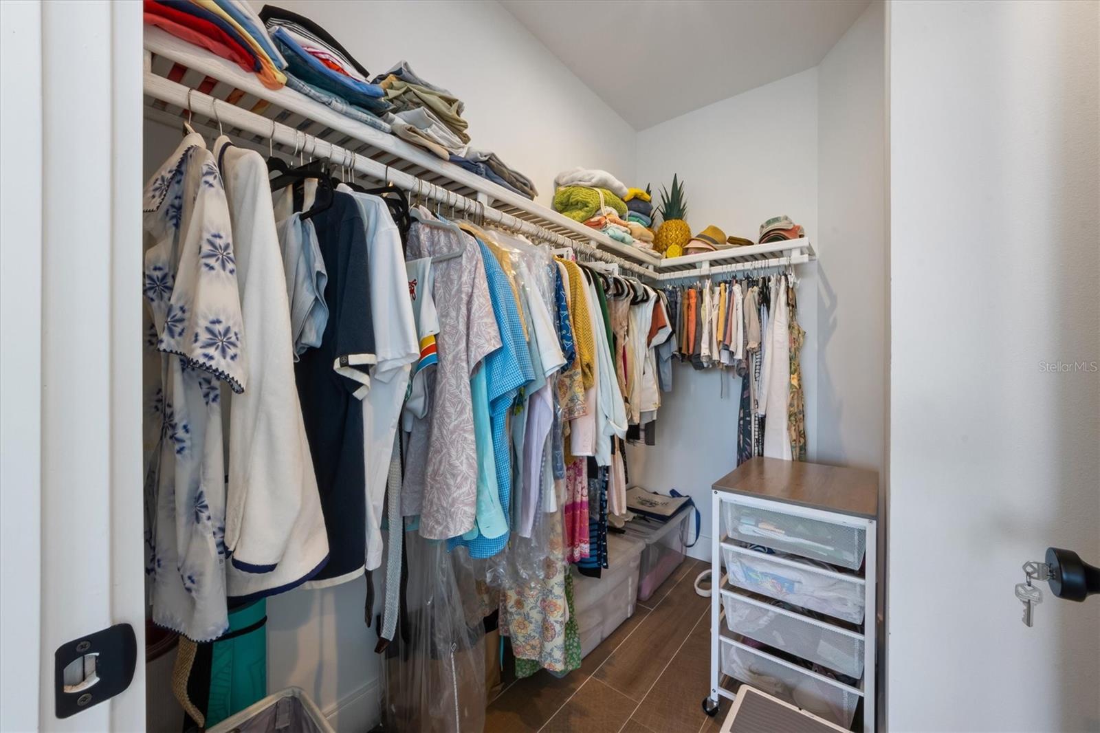 ISLAND RETREATS - Residential