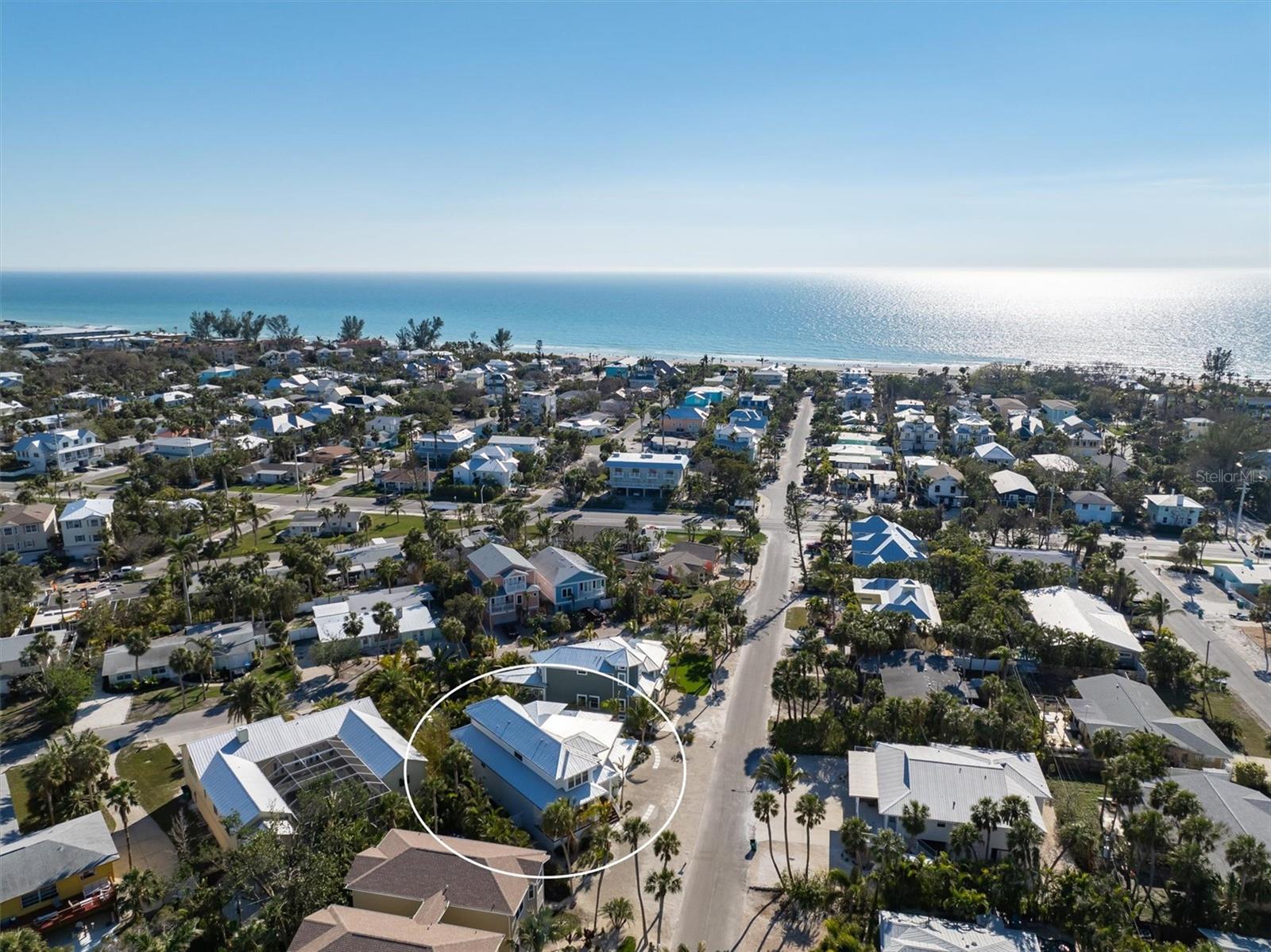 ISLAND RETREATS - Residential