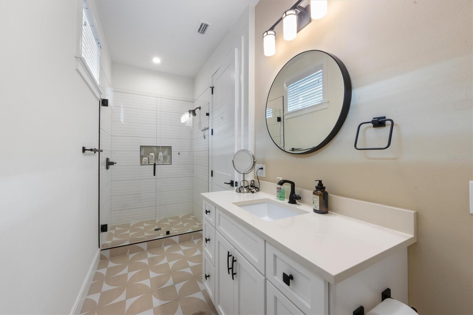 ISLAND RETREATS - Residential