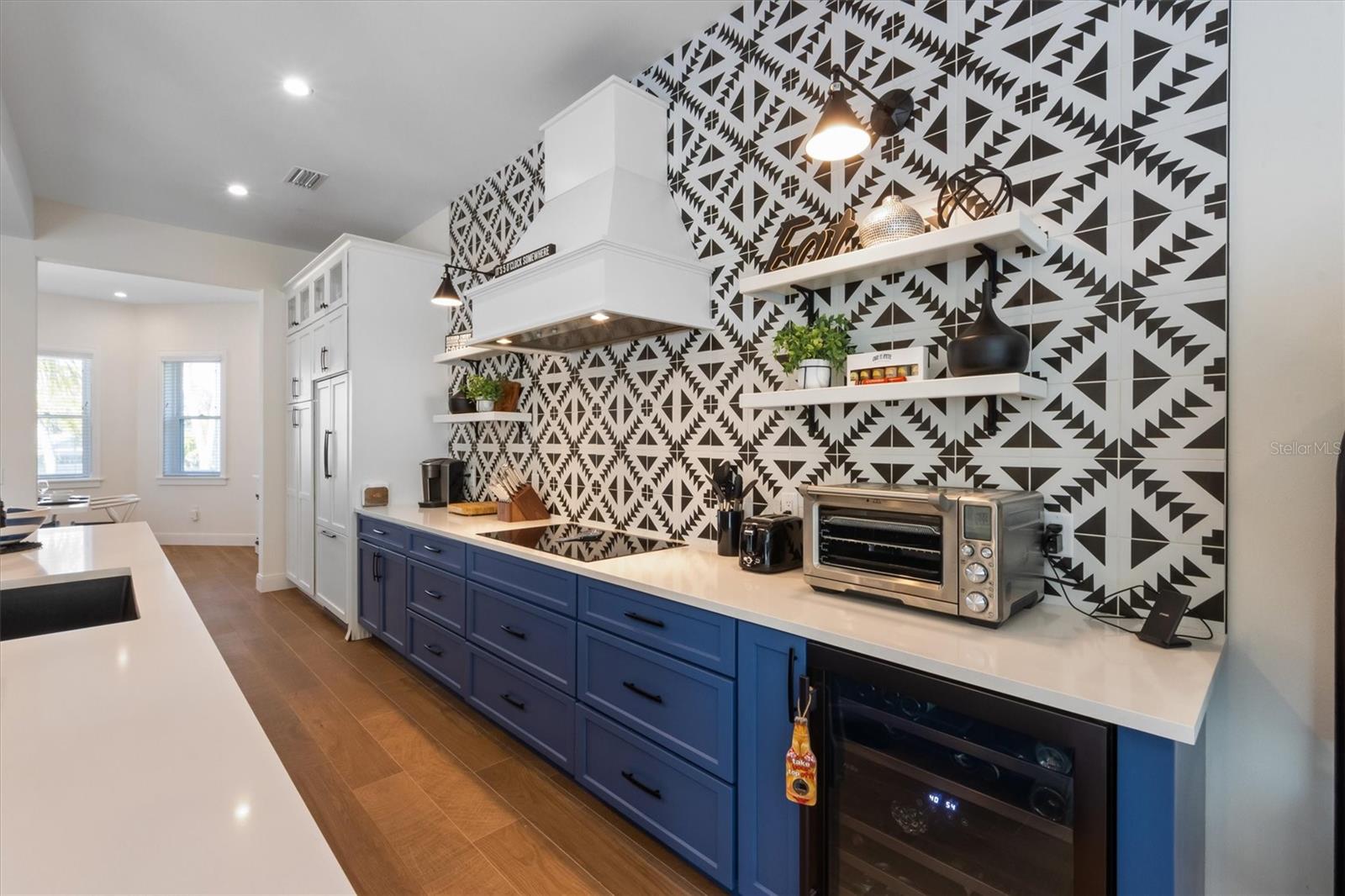 ISLAND RETREATS - Residential