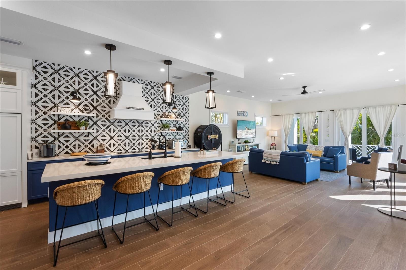 ISLAND RETREATS - Residential