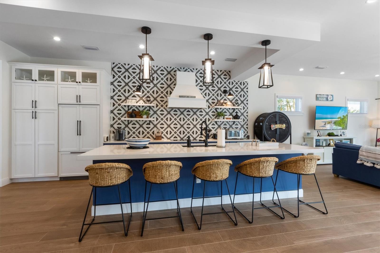 ISLAND RETREATS - Residential