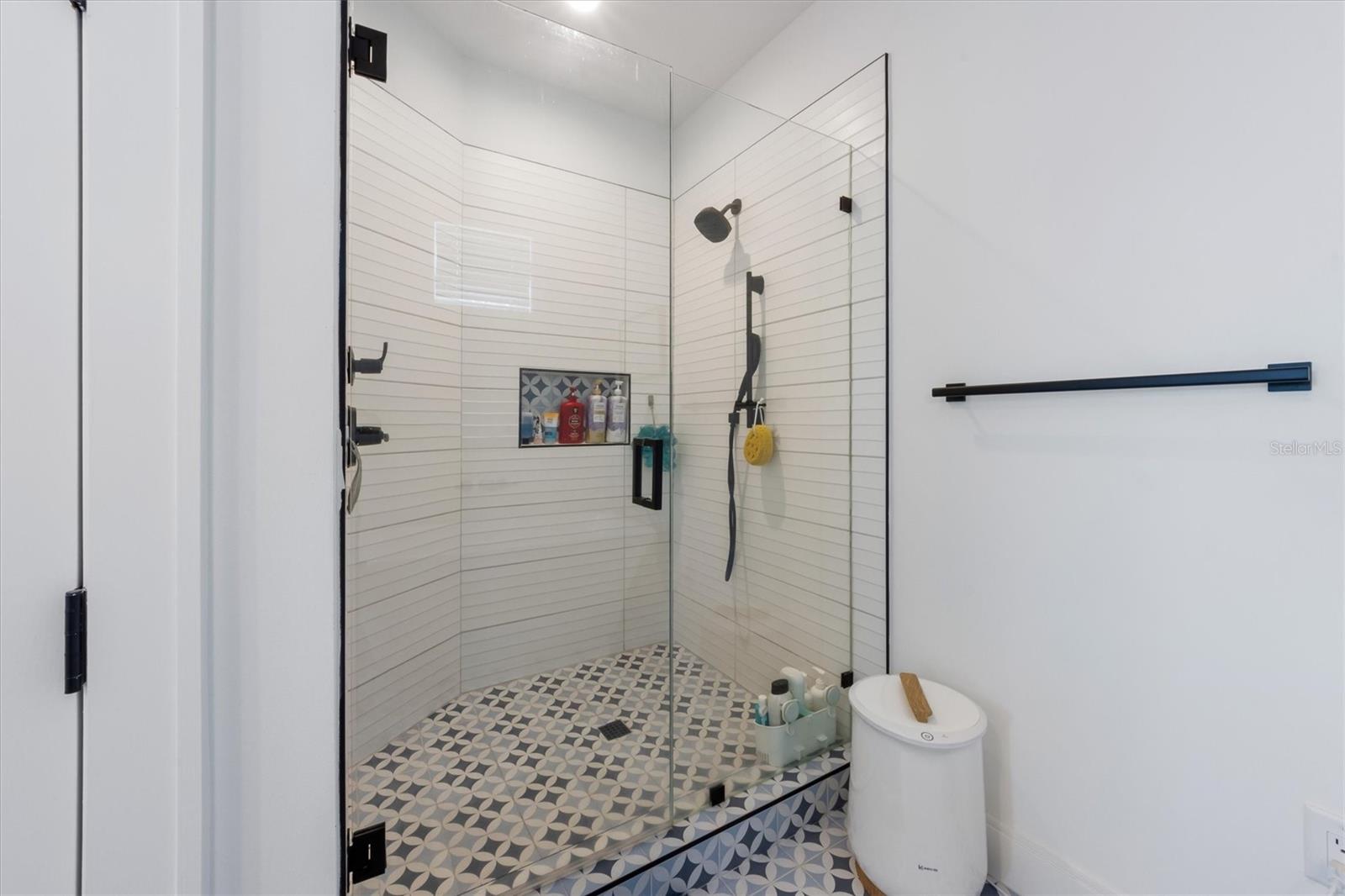 ISLAND RETREATS - Residential