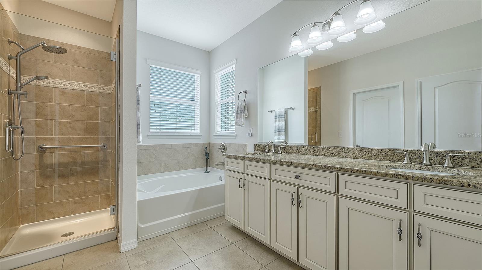 PALMER OAKS ESTATES - Residential