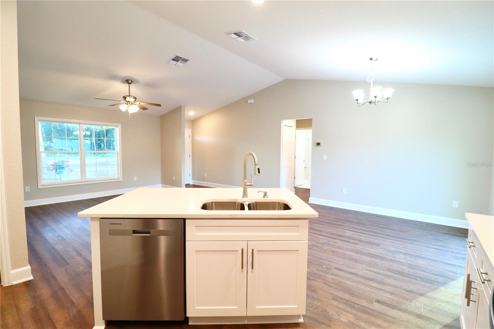 BELLEVIEW HEIGHTS ESTATE - Residential