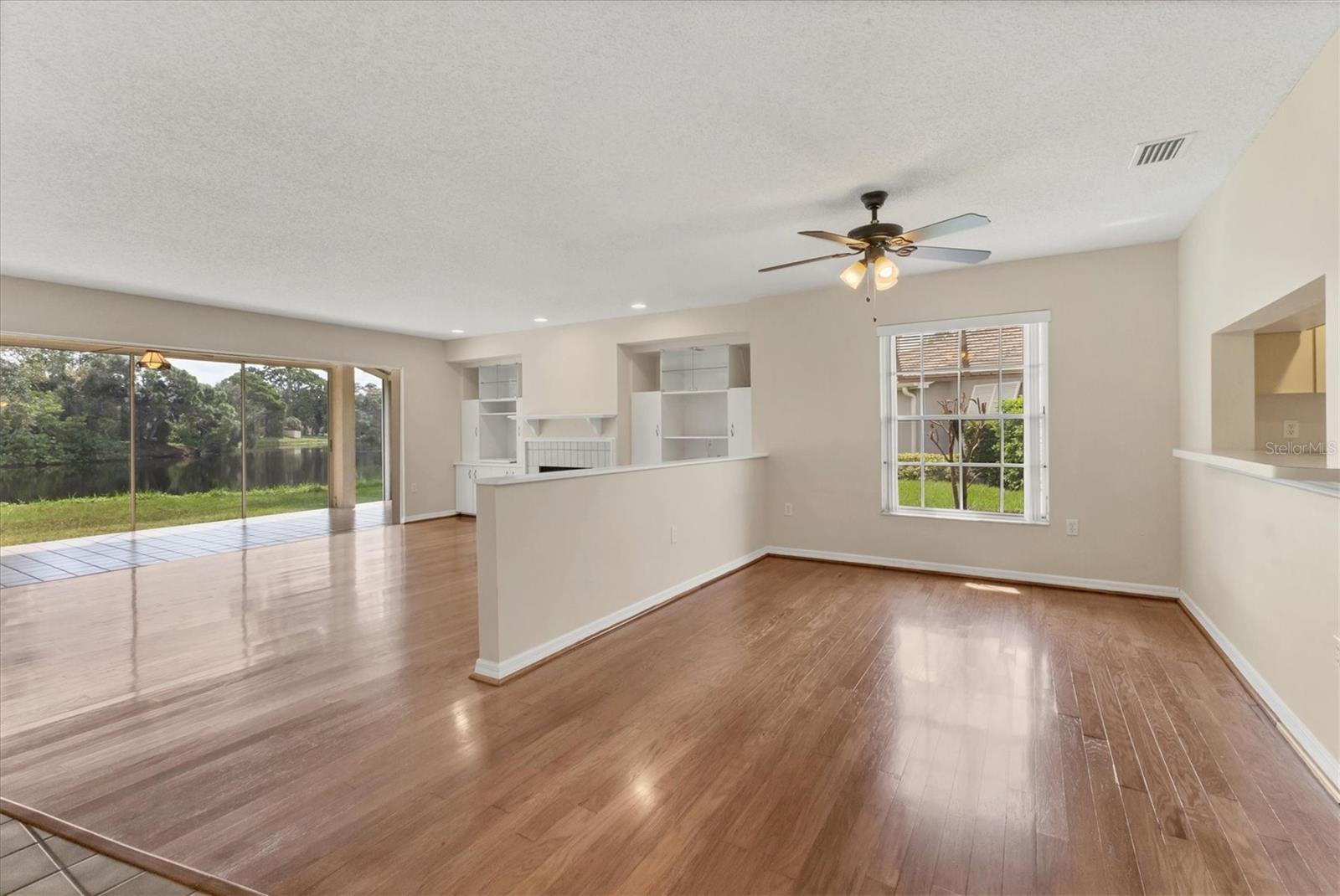 VILLAS OF PAPILLION - Residential