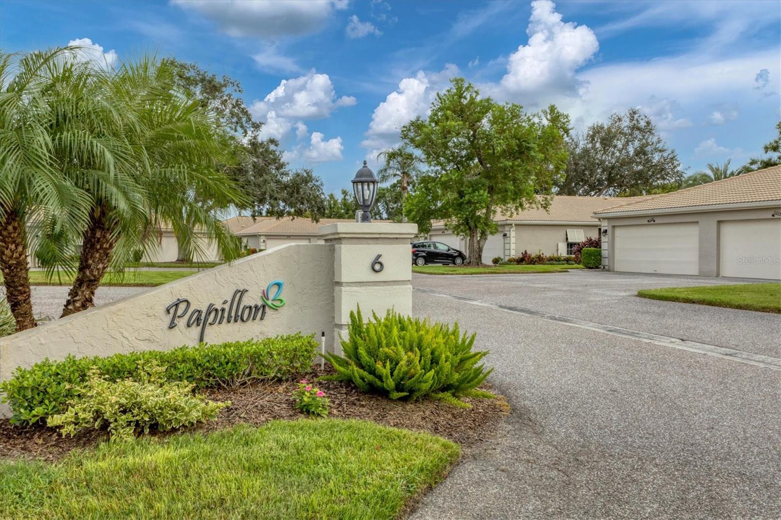 VILLAS OF PAPILLION - Residential