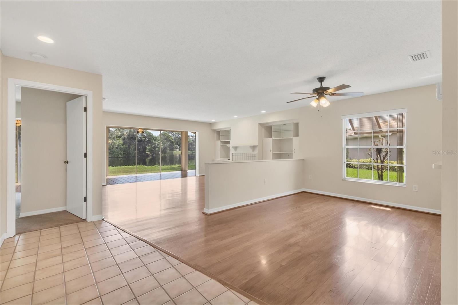 VILLAS OF PAPILLION - Residential