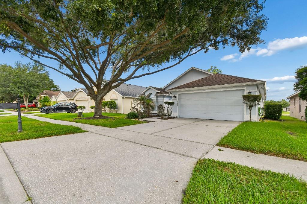 2708 BELLEWATER PLACE