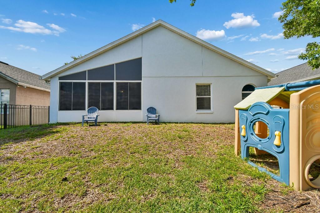 CEDAR GLEN OF ALOMA WOODS - Residential