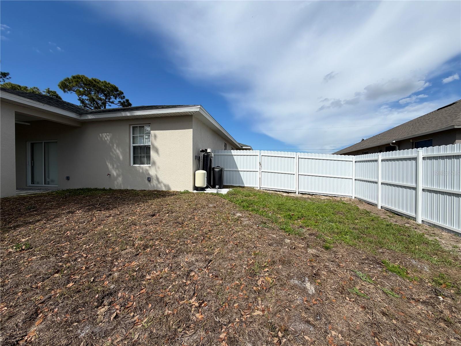 LEHIGH ESTATES - Residential Lease