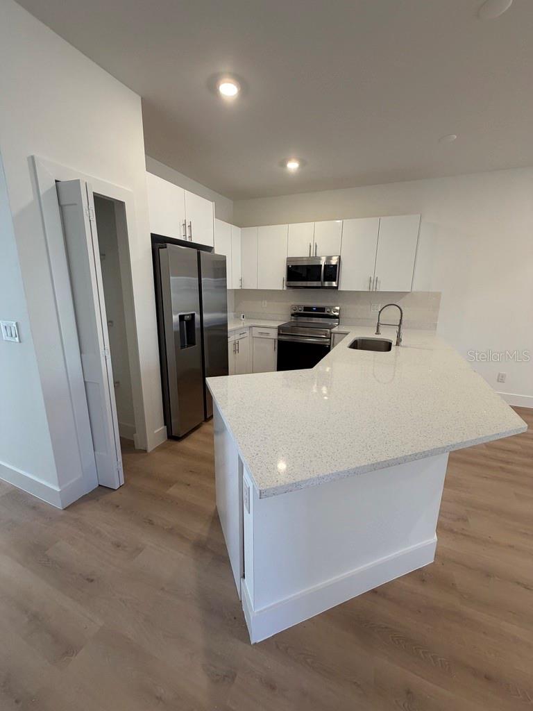 LEHIGH ESTATES - Residential Lease