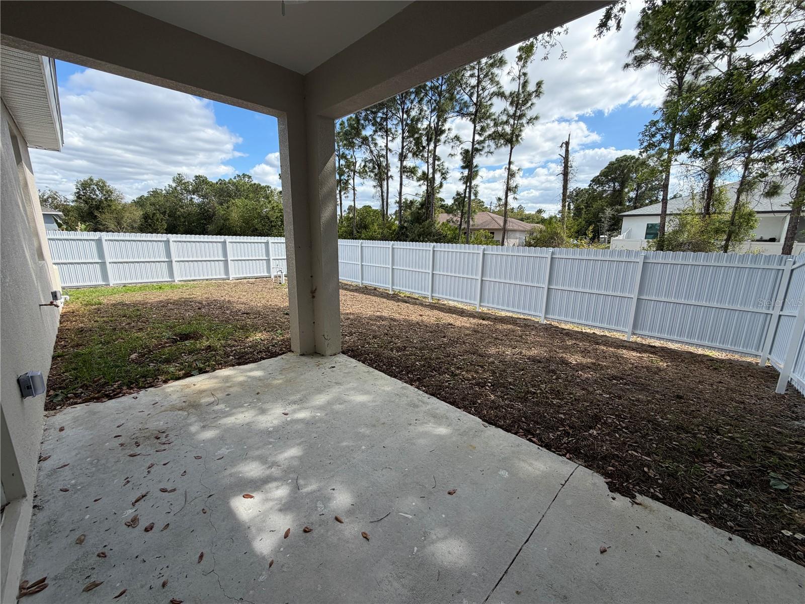 LEHIGH ESTATES - Residential Lease