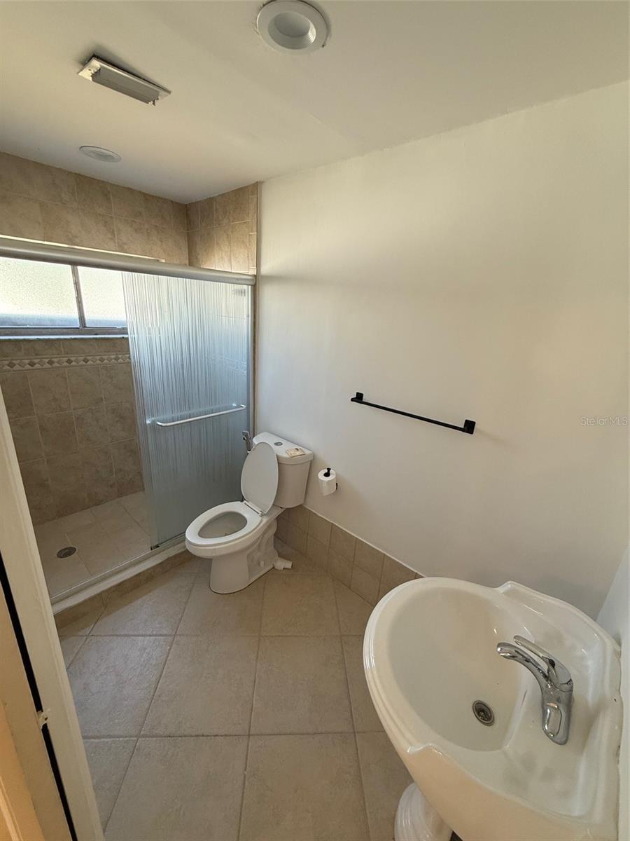 SUNRISE UNIT 2-B - Residential