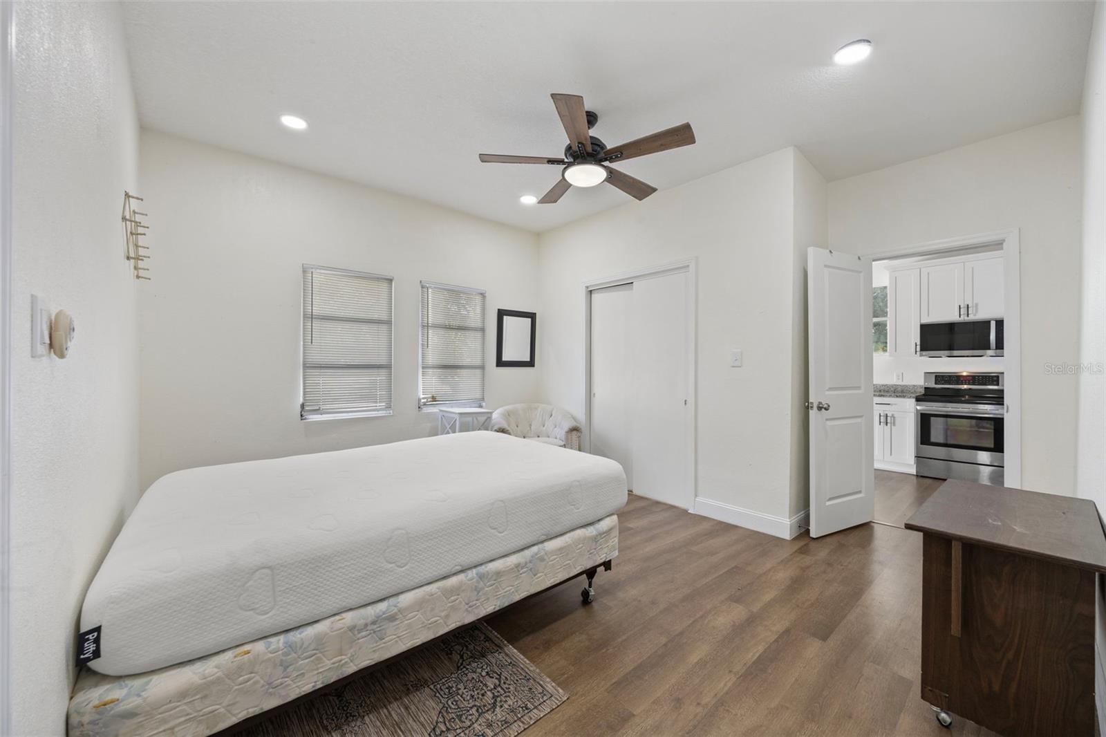 LOCICERO COLUMBIA PARK - Commercial Sale