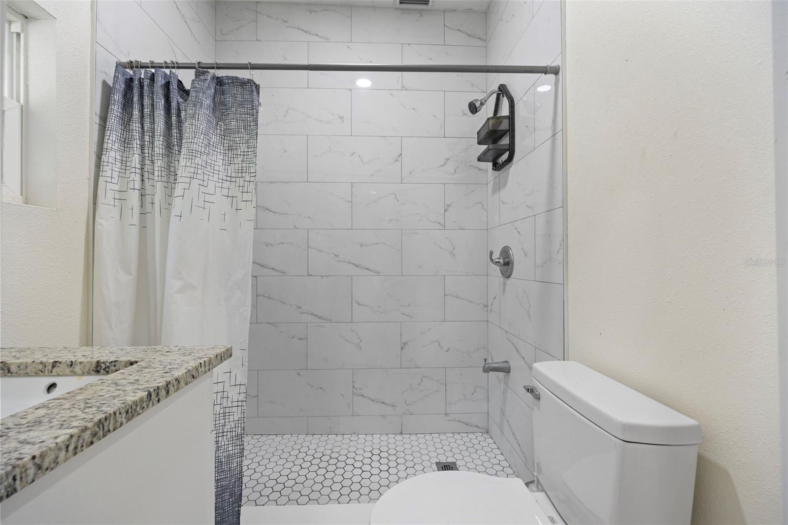 LOCICERO COLUMBIA PARK - Commercial Sale