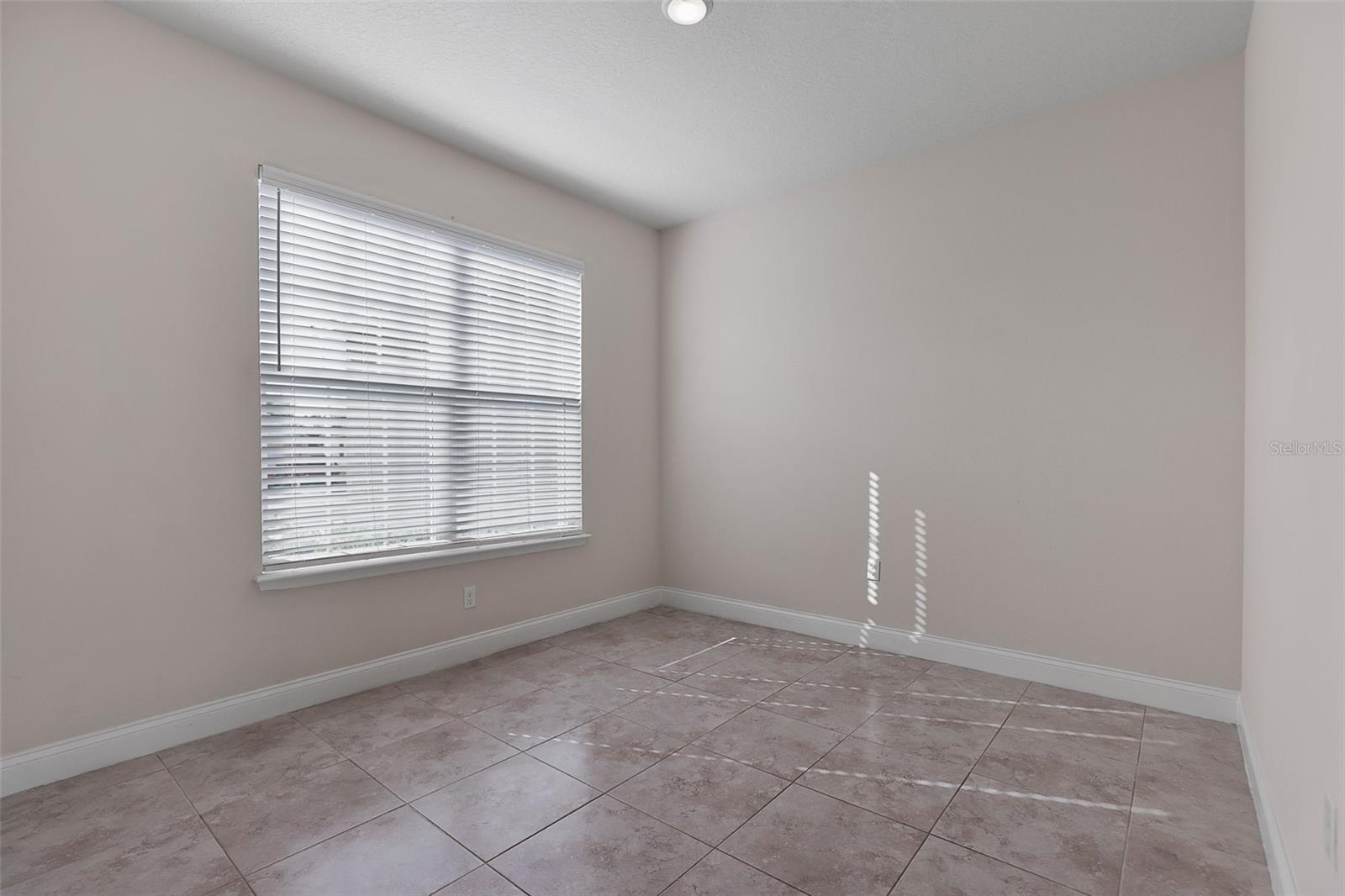 FOREST GROVE BUS CENTER - Residential