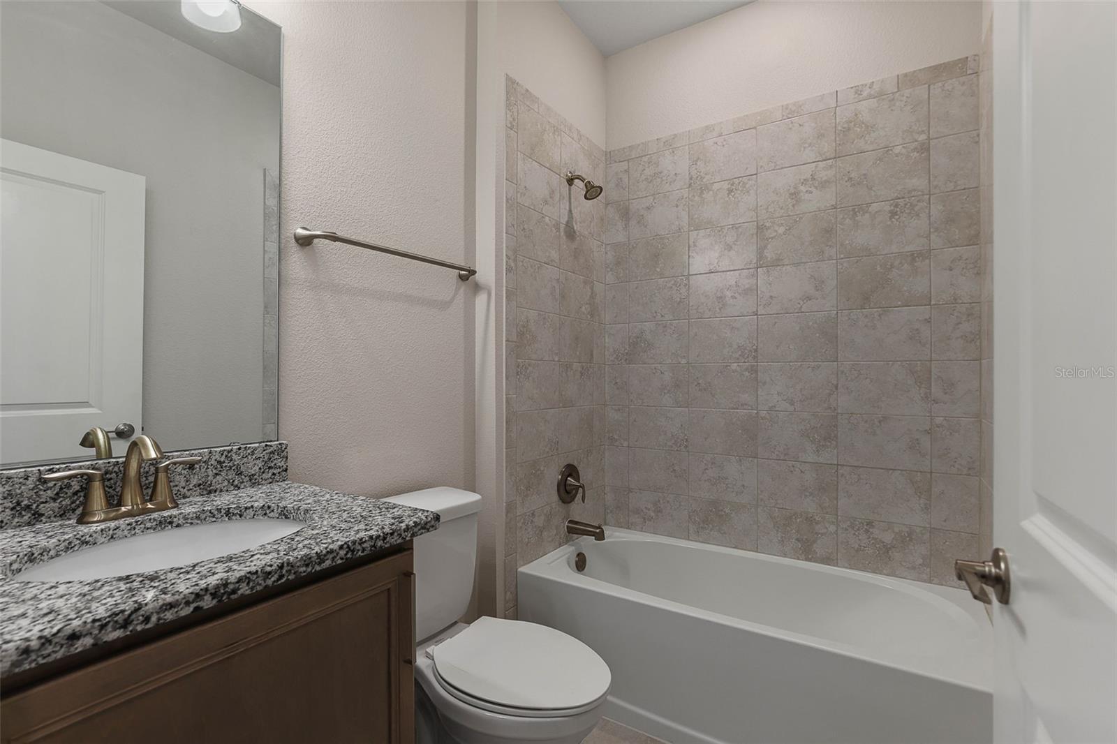 FOREST GROVE BUS CENTER - Residential