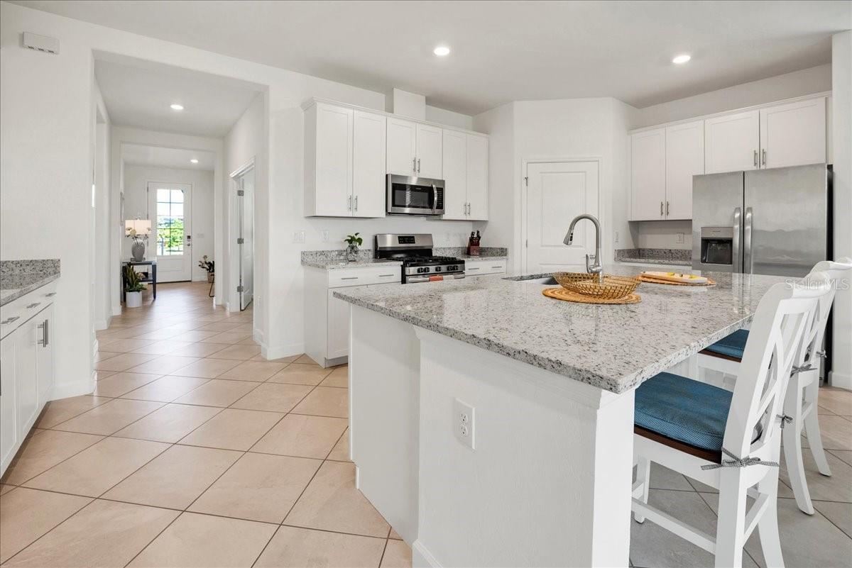 LORRAINE LAKES - Residential Lease