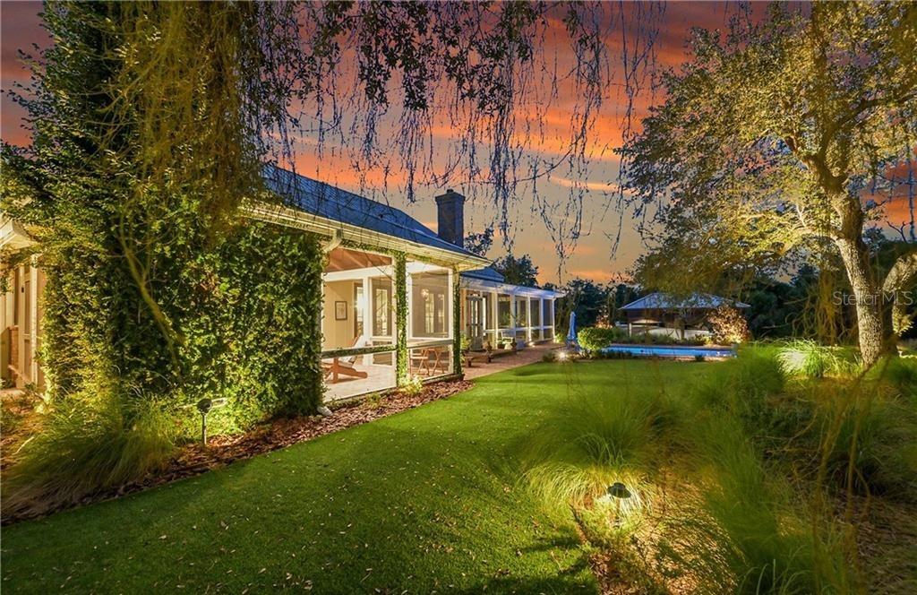 HERONS COVE - Residential