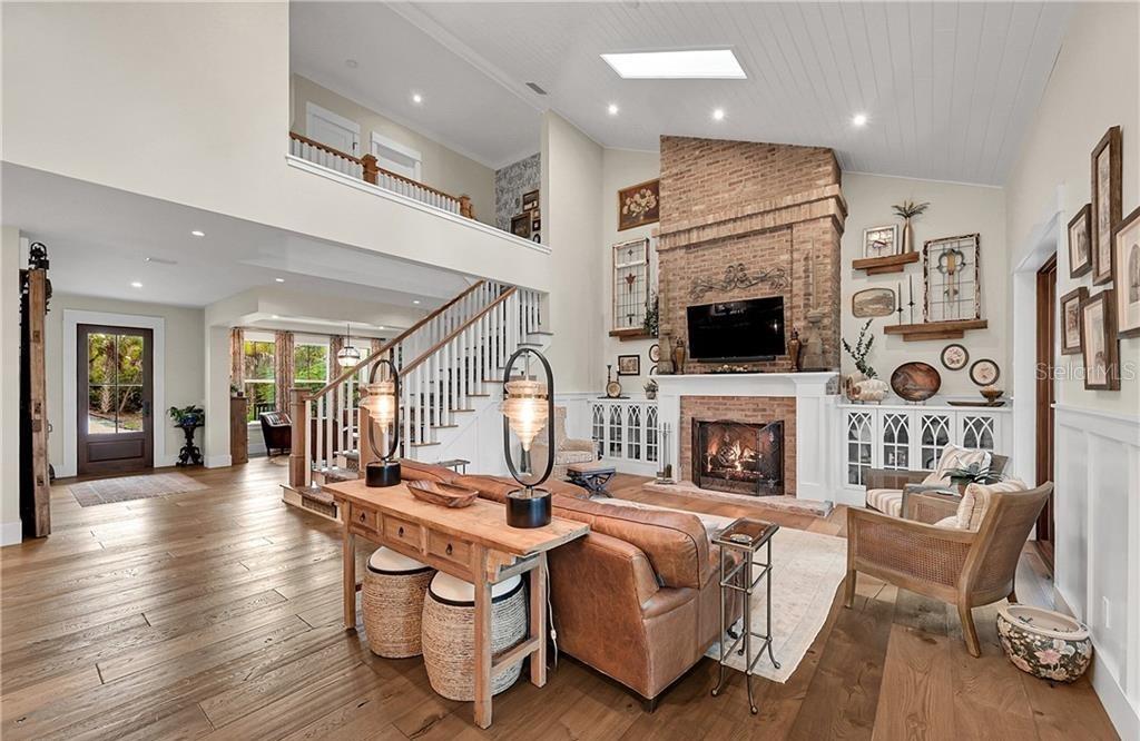 HERONS COVE - Residential