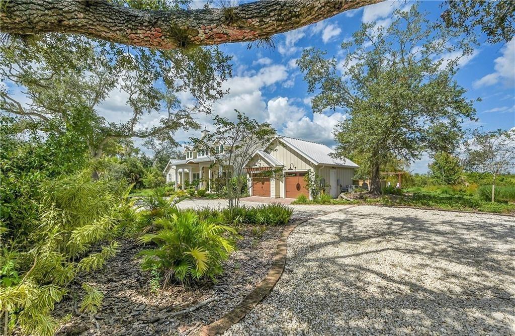 HERONS COVE - Residential