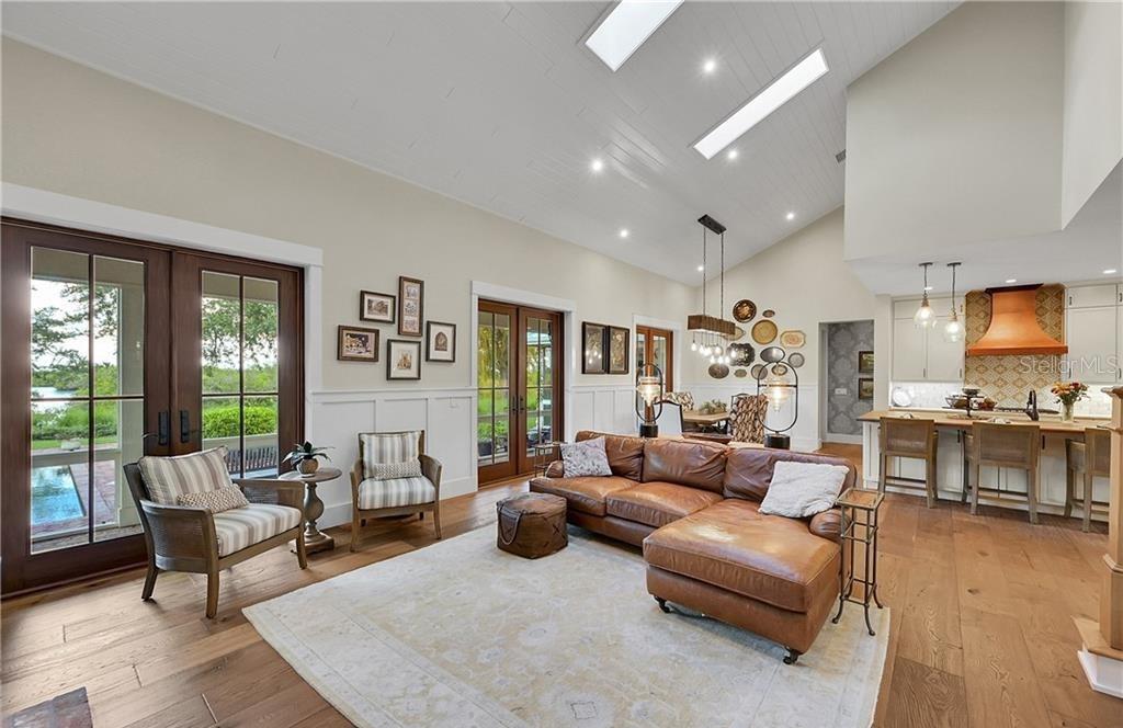 HERONS COVE - Residential
