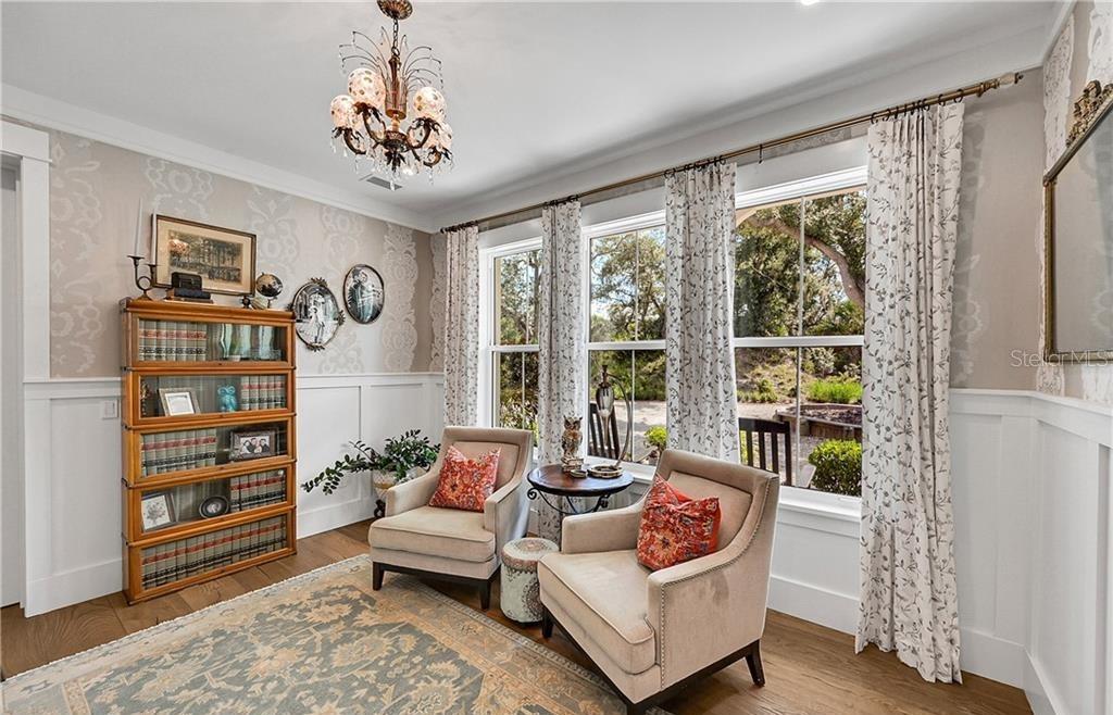 HERONS COVE - Residential