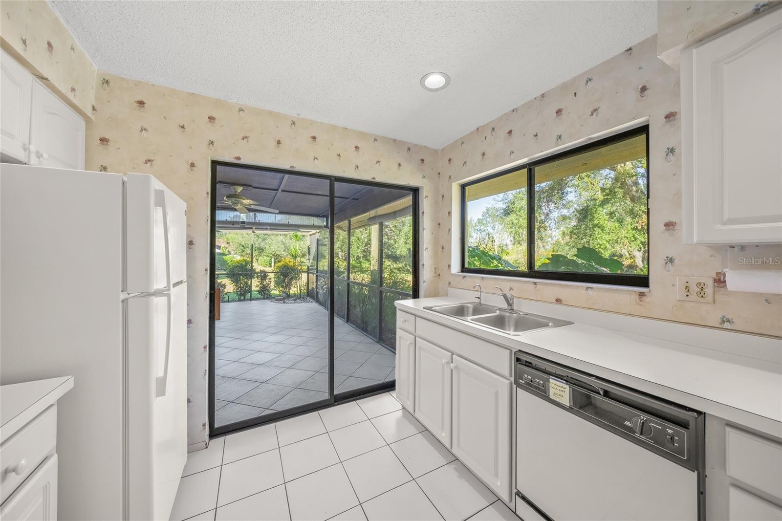 KNOLLS THE, BENT TREE - Residential