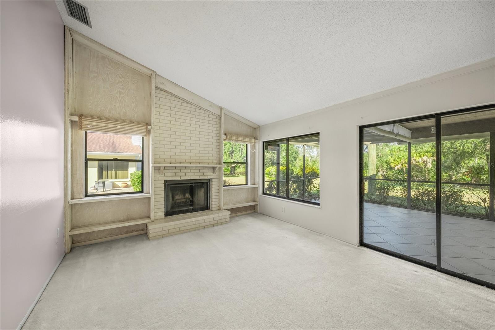 KNOLLS THE, BENT TREE - Residential