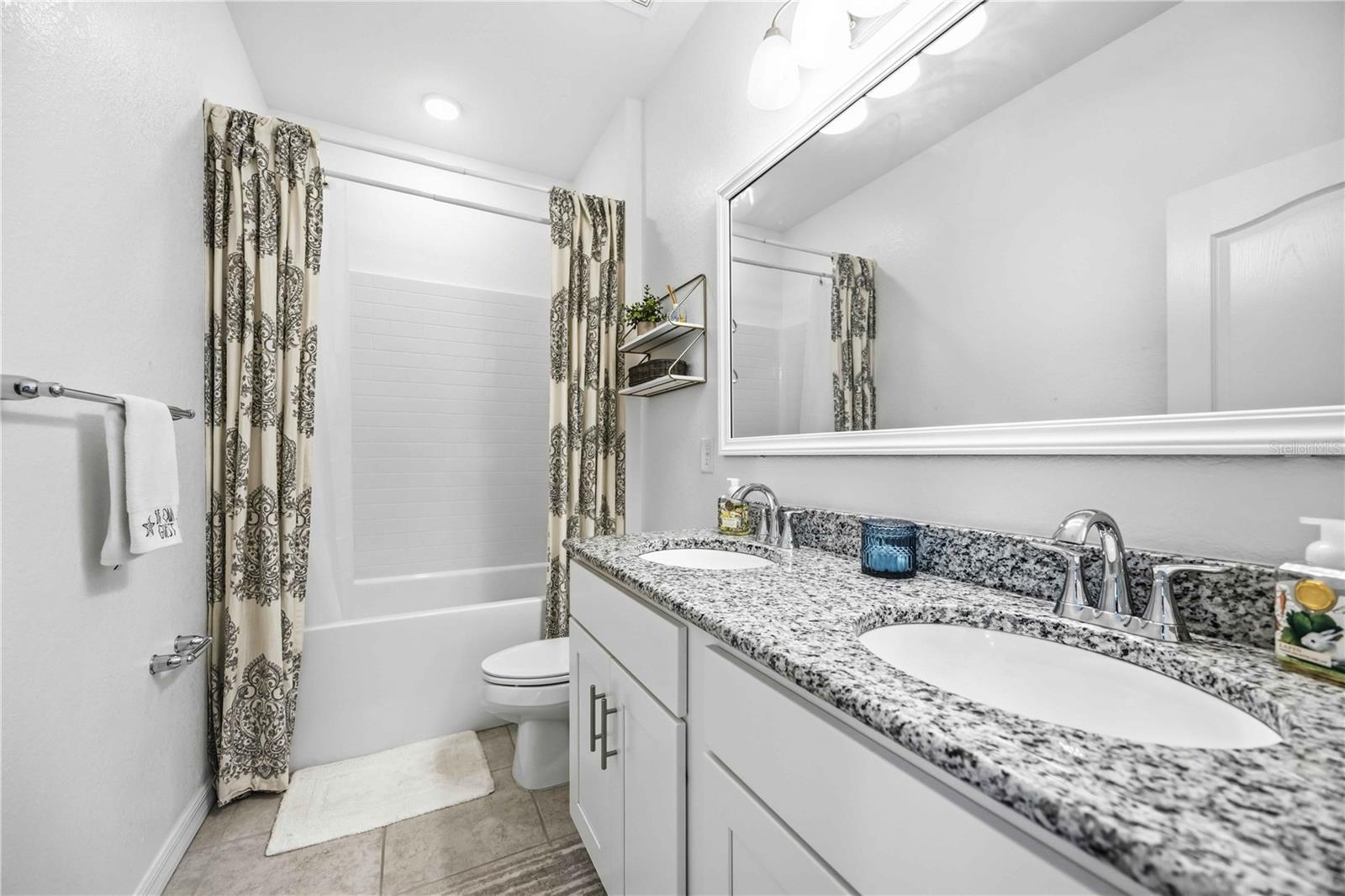 HAMMOCKS/WEST PORT PH I - Residential