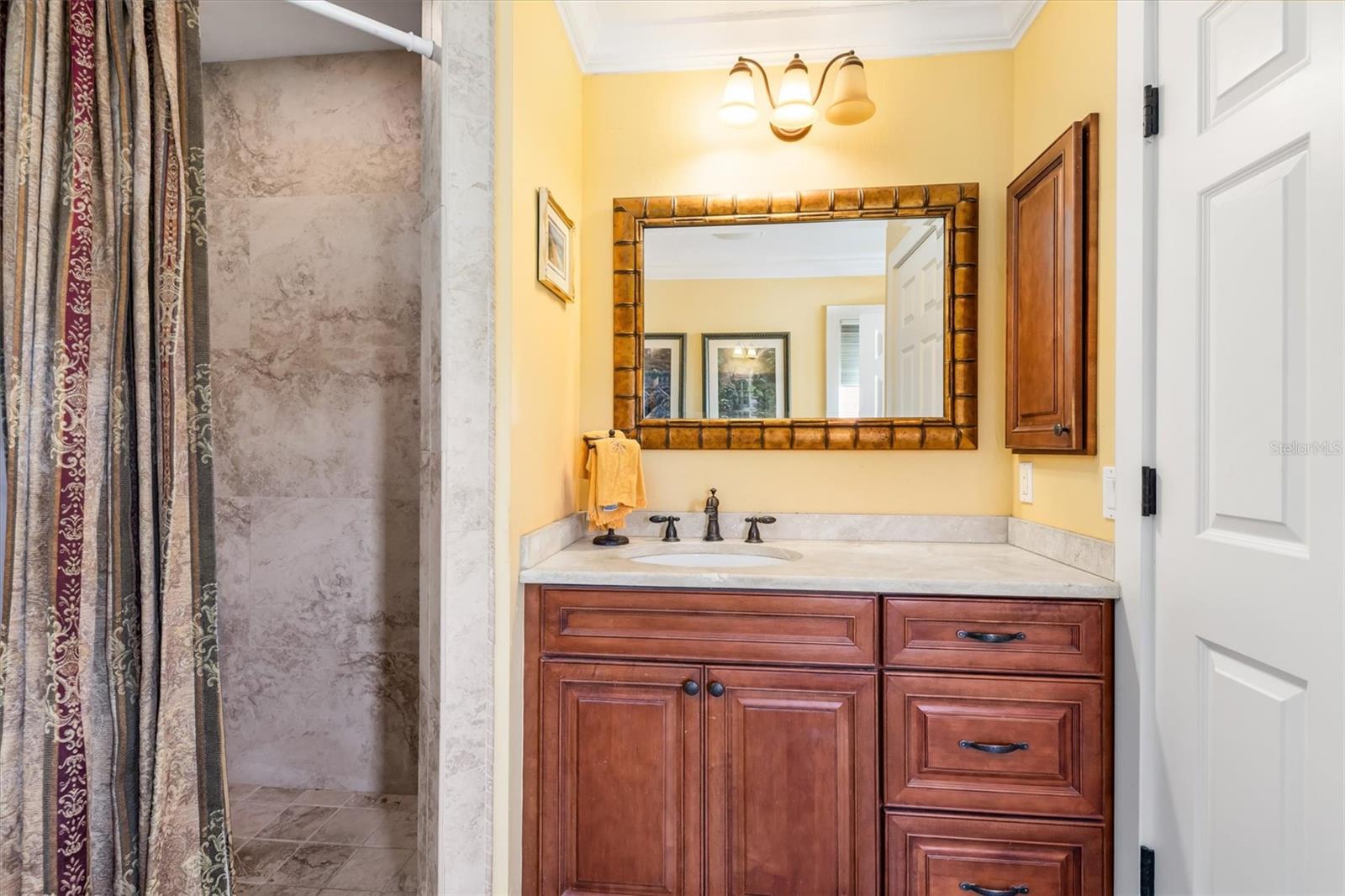 CAPE HAZE WINDWARD - Residential