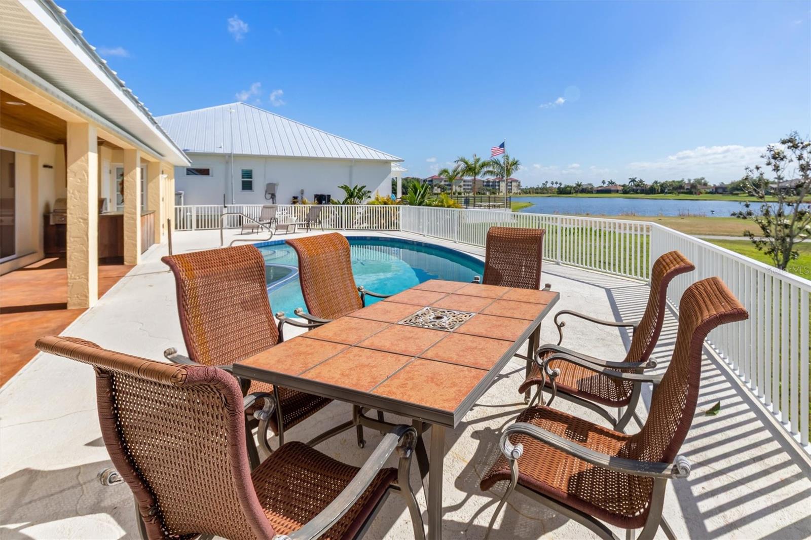 CAPE HAZE WINDWARD - Residential