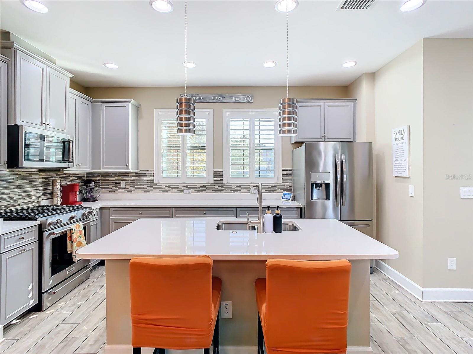 5807 CIRCA FISHHAWK BOULEVARD