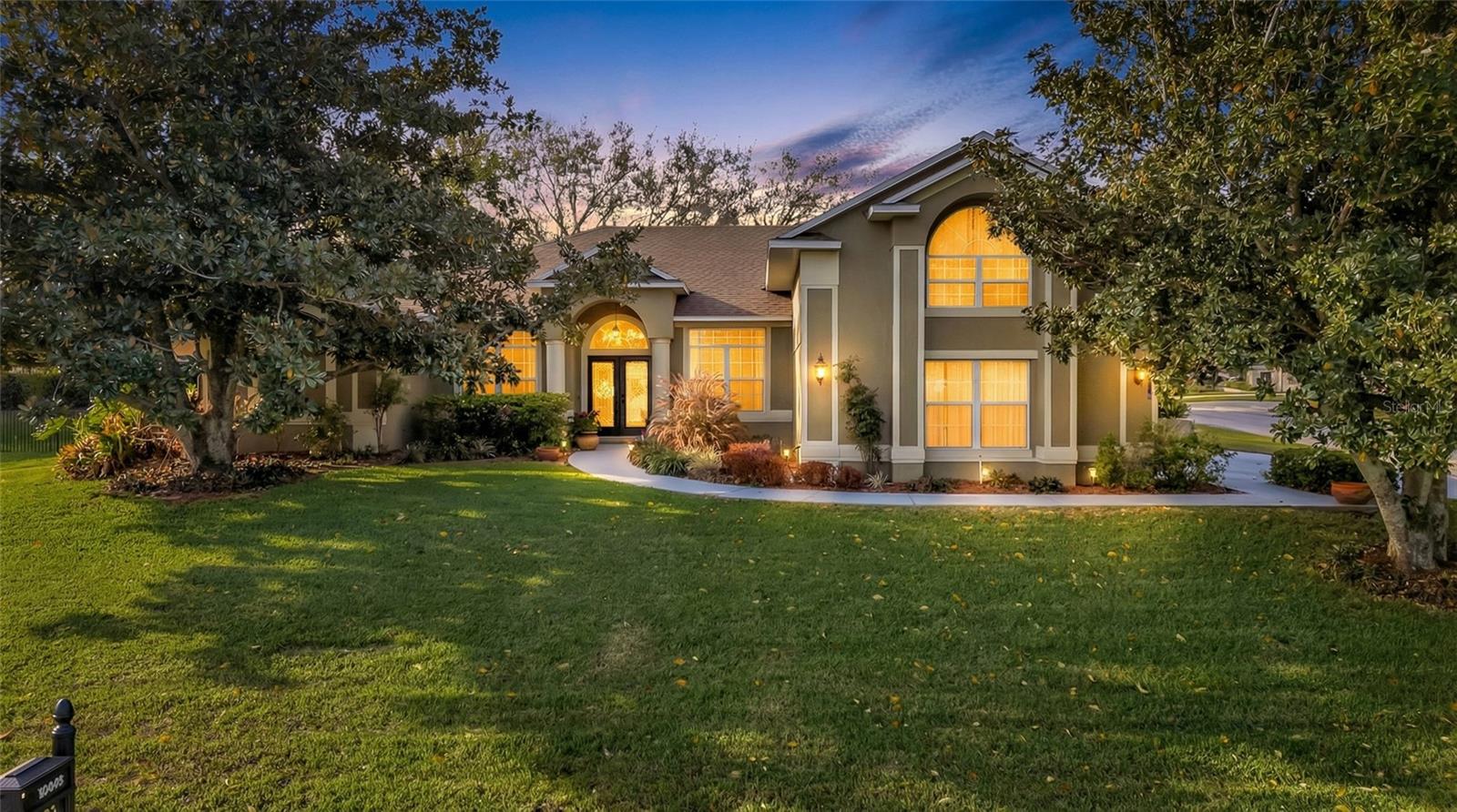 CRESCENT LAKE CLUB - Residential