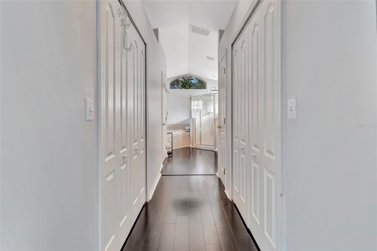 CRESCENT LAKE CLUB - Residential