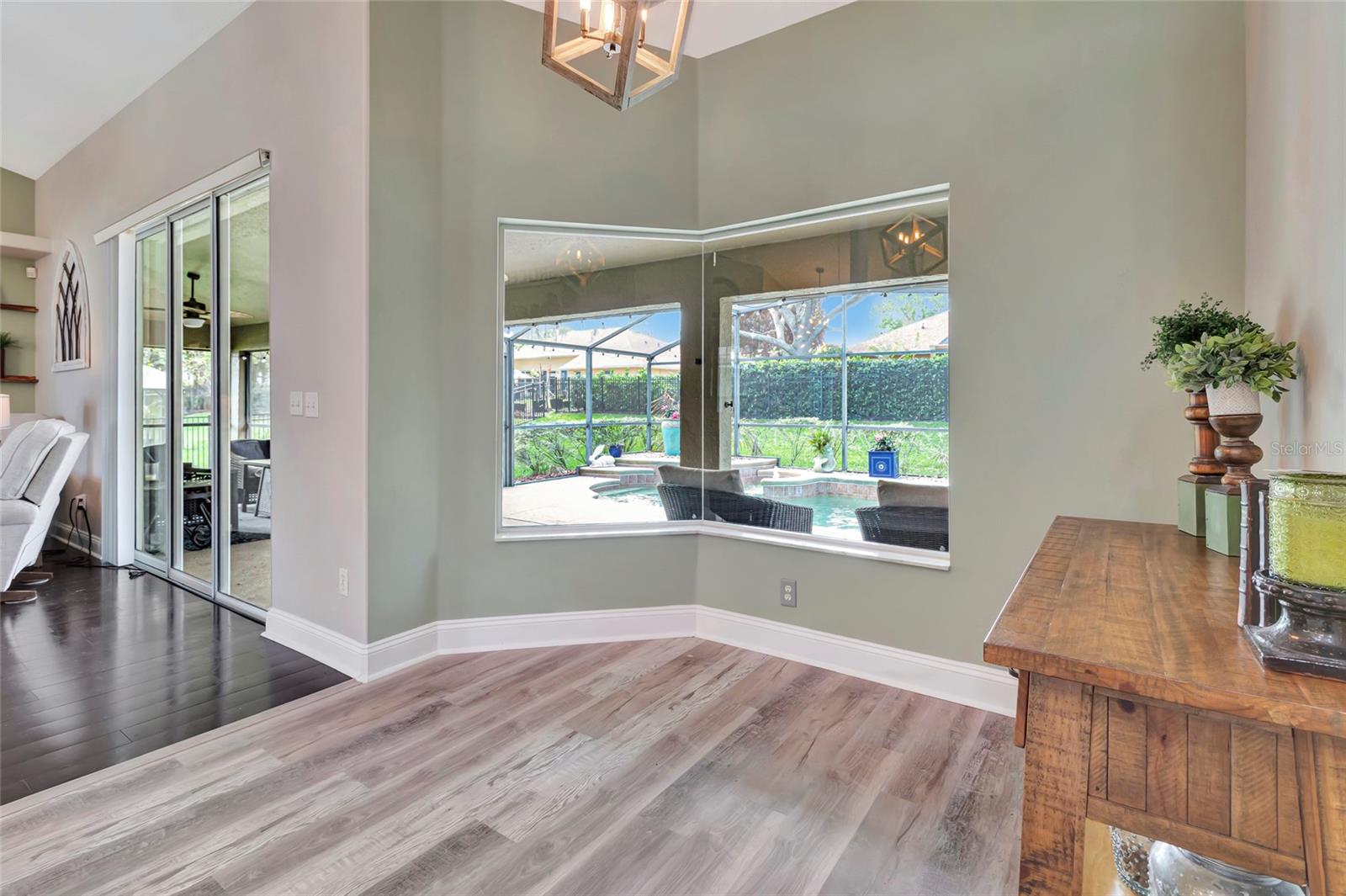 CRESCENT LAKE CLUB - Residential