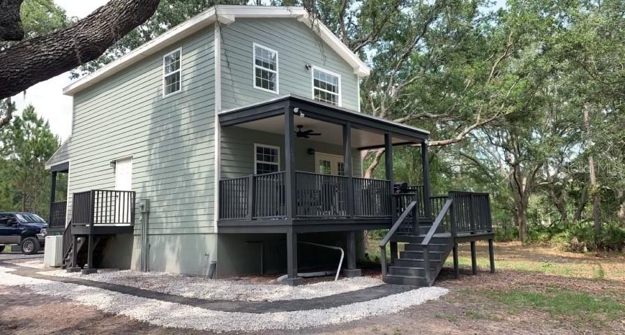 7152 SANDY LANE