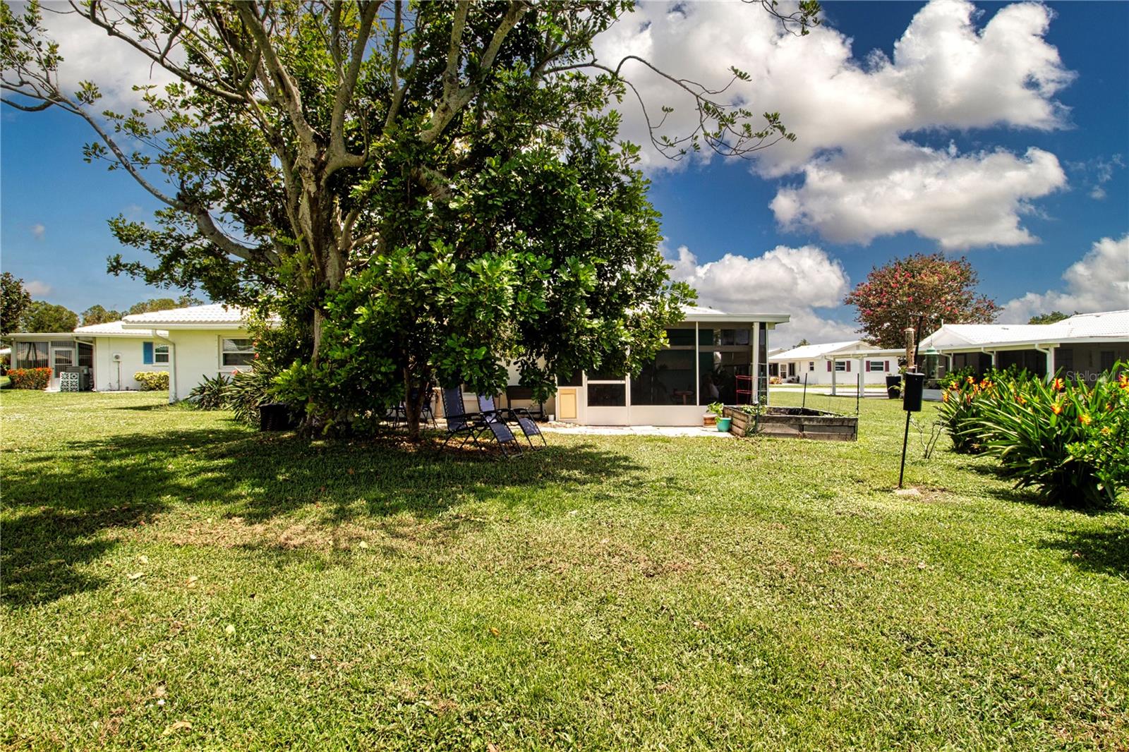 RIVER ISLES - Residential