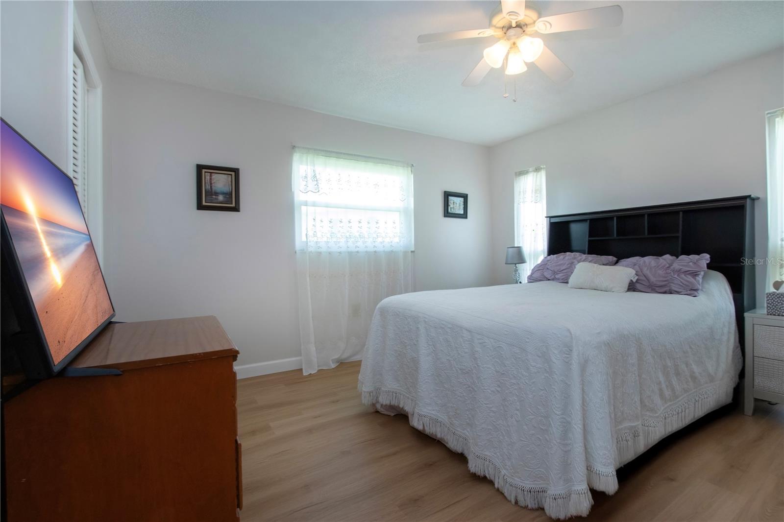 RIVER ISLES - Residential