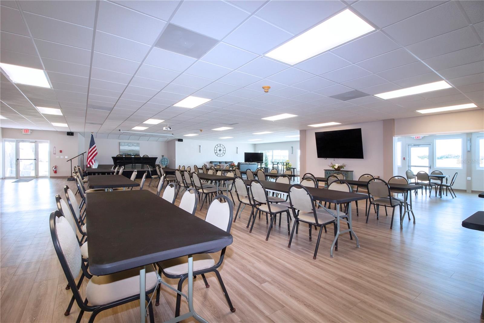 RIVER ISLES - Residential