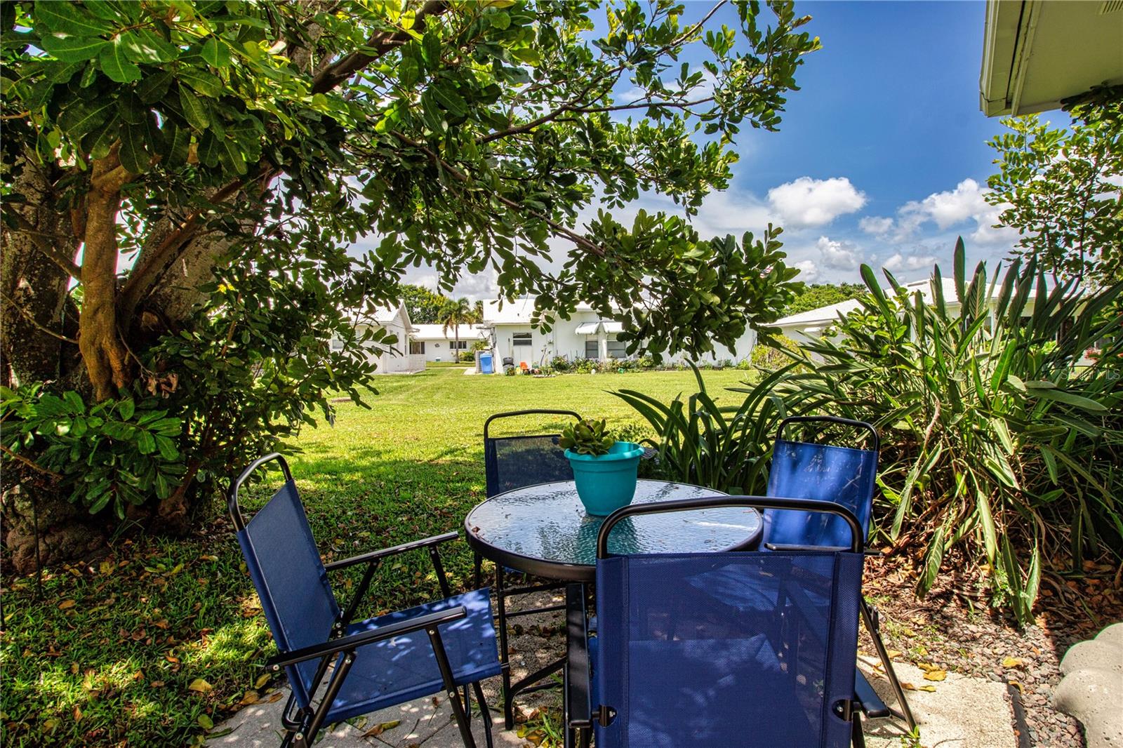 RIVER ISLES - Residential