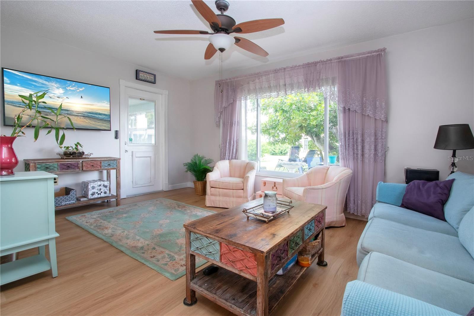 RIVER ISLES - Residential