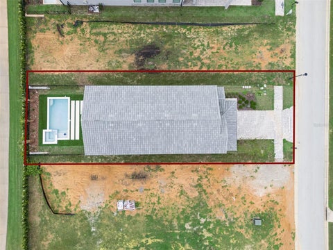 Tiny photo for 16243 Vetta Drive, Montverde, FL 34756 (MLS # G5099164)