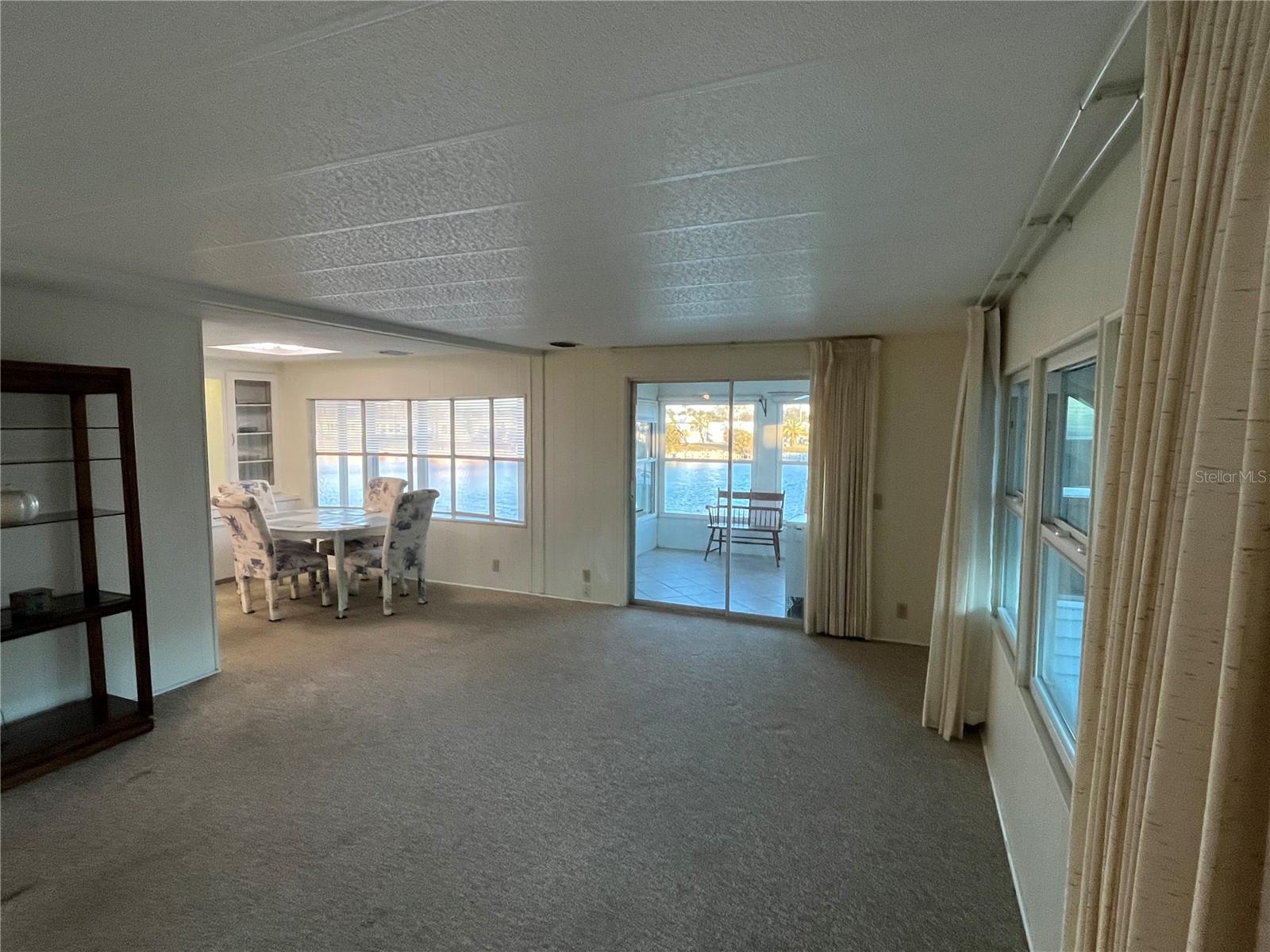 VENICE ISLE - Residential